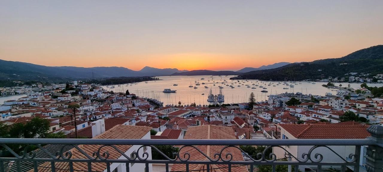 Ferienwohnung Panoramic View Poros Town Exterior foto